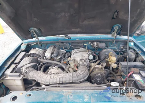 1994 Ford Ranger Super Cab from USA, damaged, VIN 1FTCR14X5RPA96177